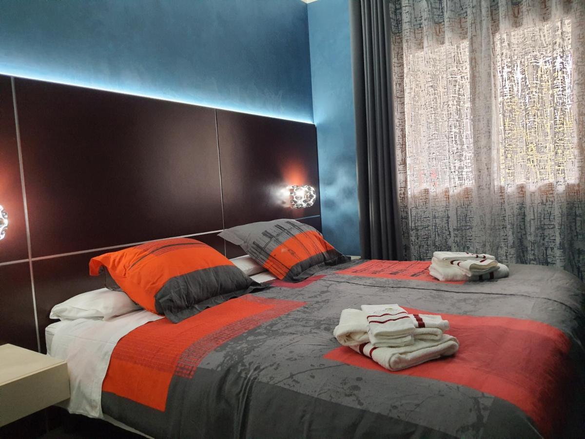 Manu'S Guest Suite Cosenza Exterior foto
